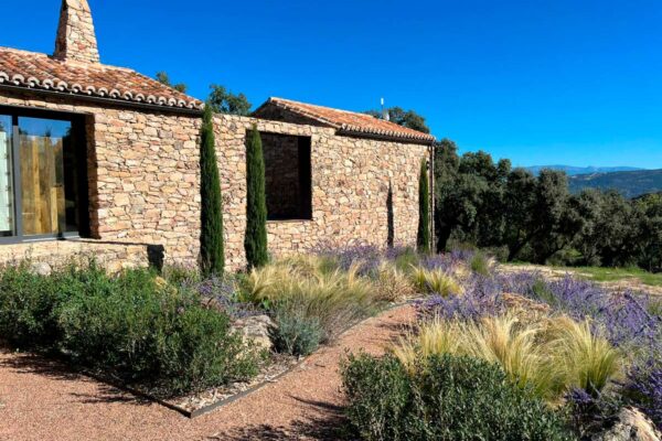 diseno ejecucion mantenimiento jardines