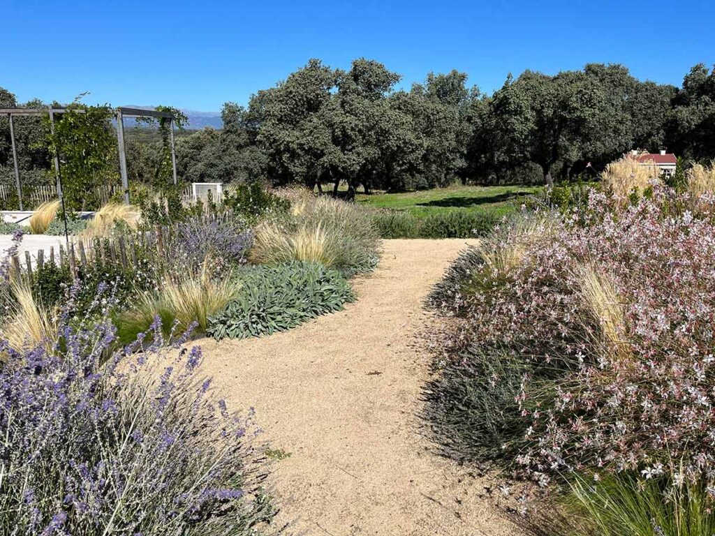 finca sierra de san vicente jardines casa de campo