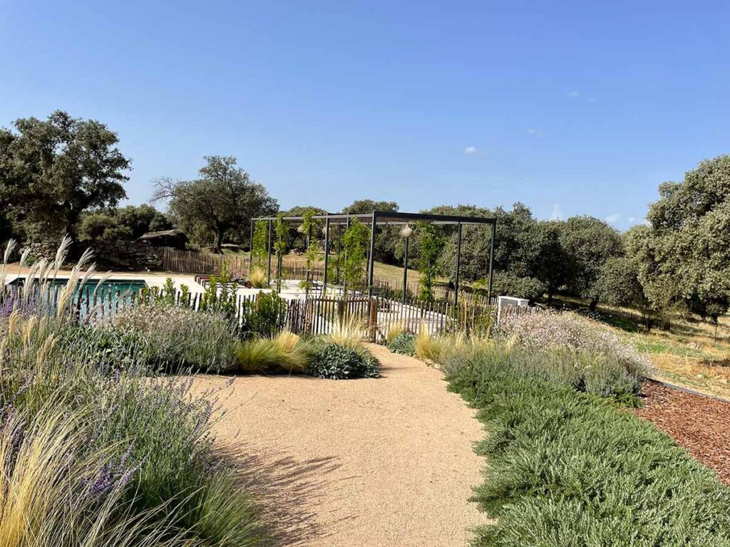 finca sierra de san vicente jardines casa de campo