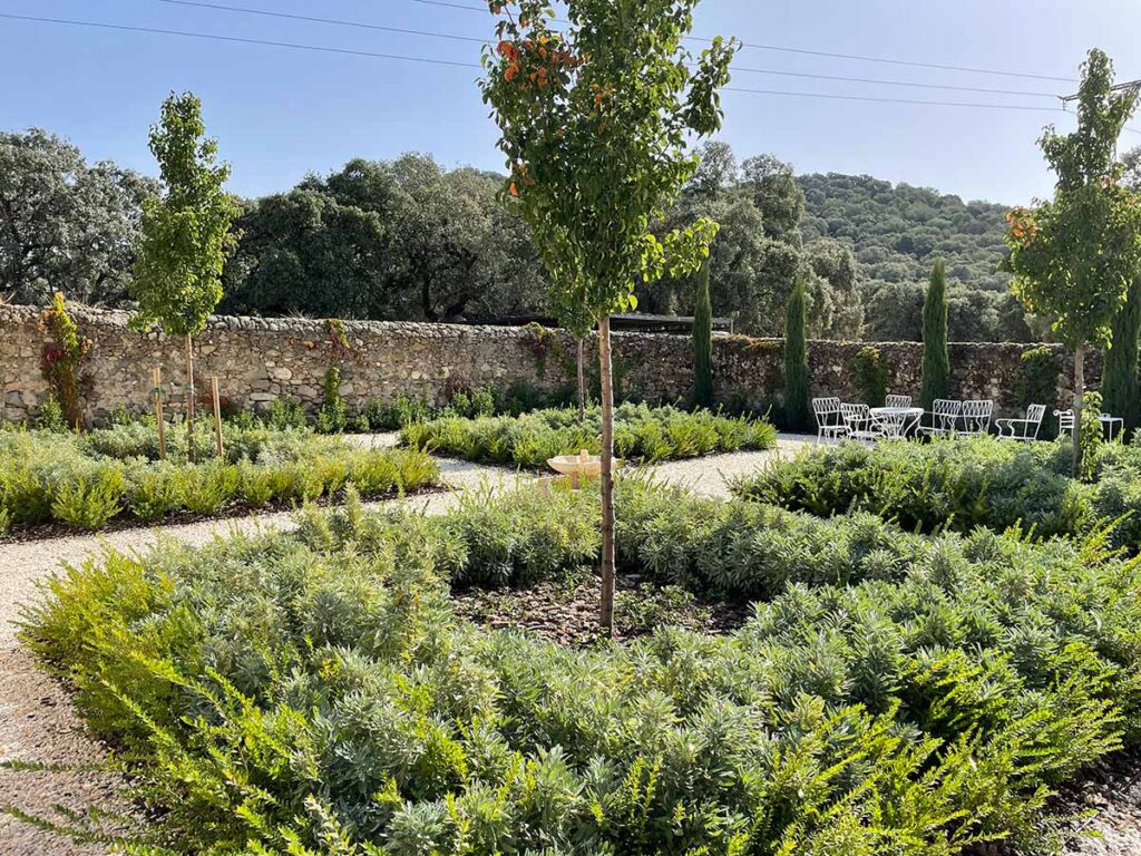 finca sierra de san vicente jardines casa de campo