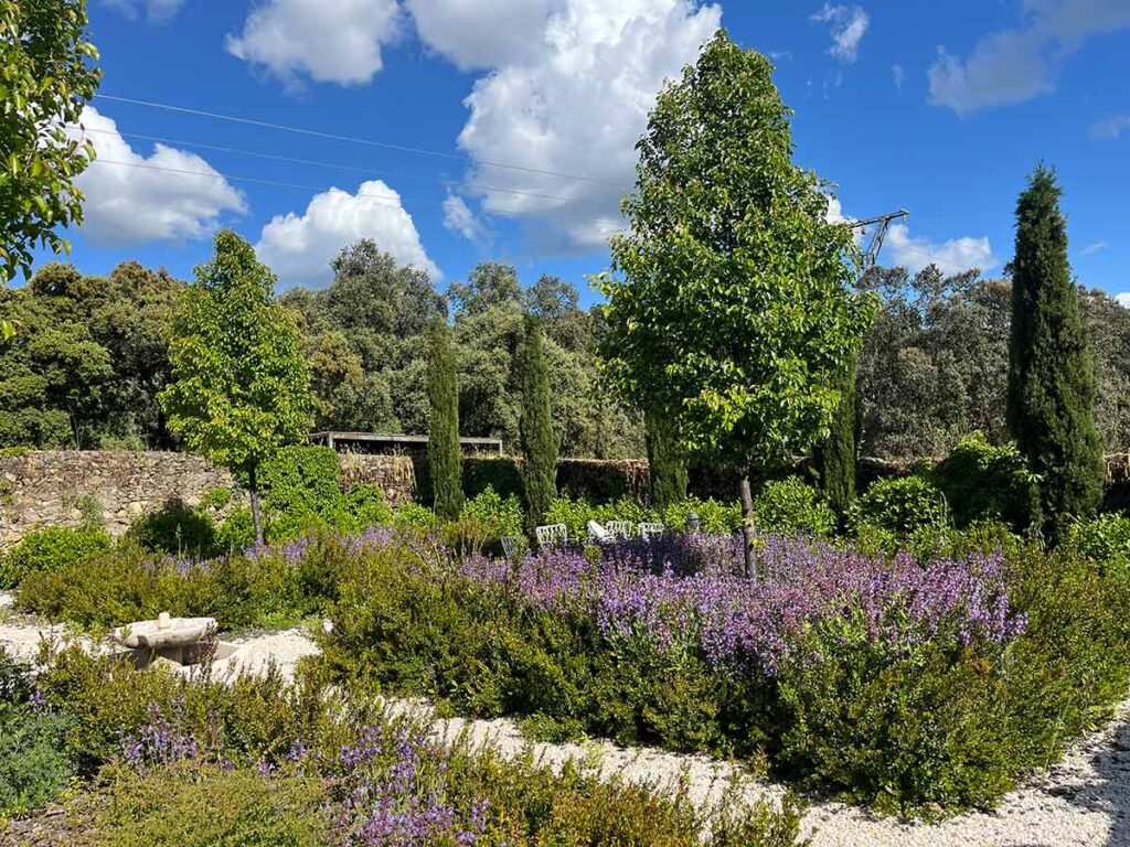 finca sierra de san vicente jardines casa de campo