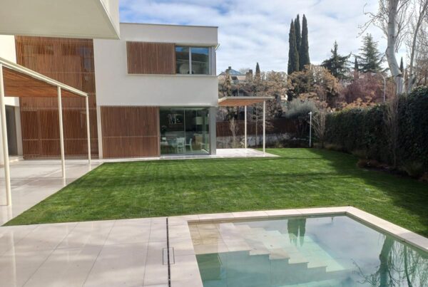 jardin en chalet madrid jardineria en talavera de la reina