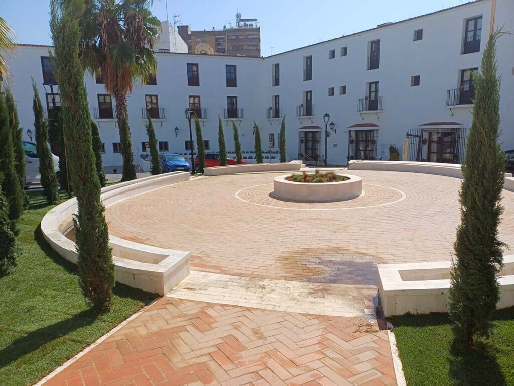 jardin mediterraneo comunitario en merida