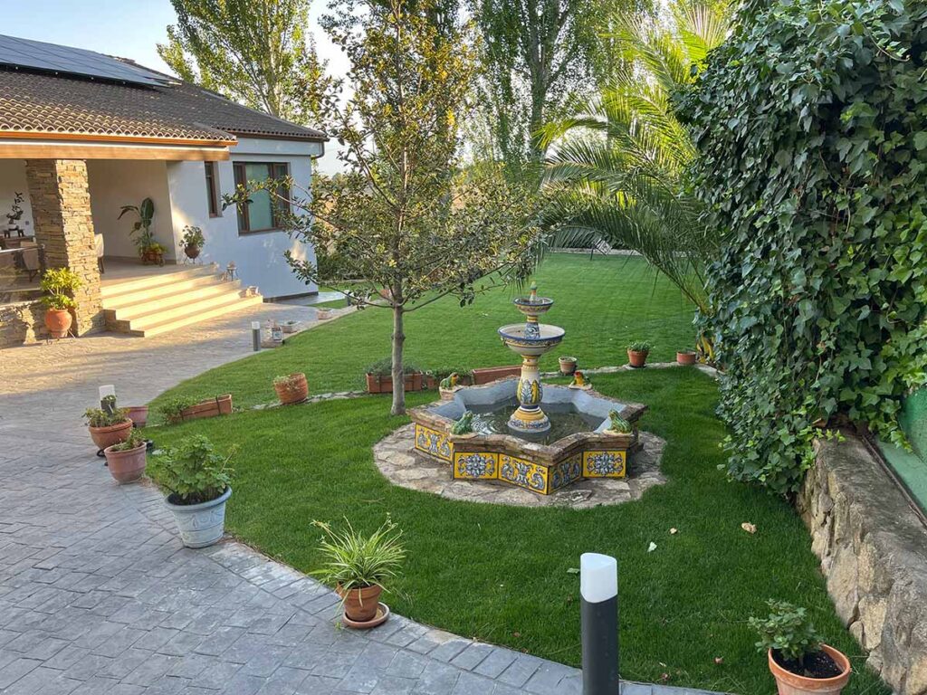 jardines en chalets sierra de san vicente