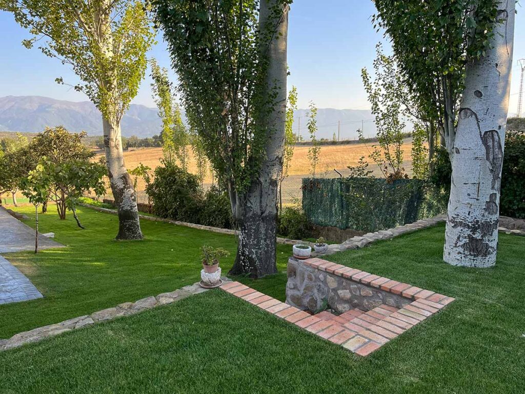jardines en chalets sierra de san vicente