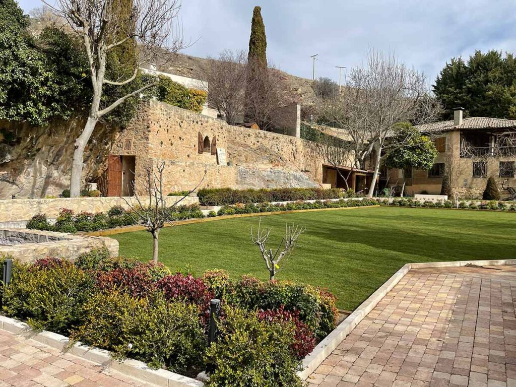 proyecto ajardinamiento con muralla en segovia