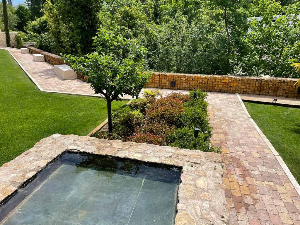 proyecto ajardinamiento con muralla en segovia